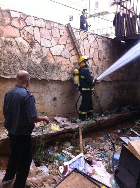 בני-ברק: שריפה בבניין מגורים; אין נפגעים