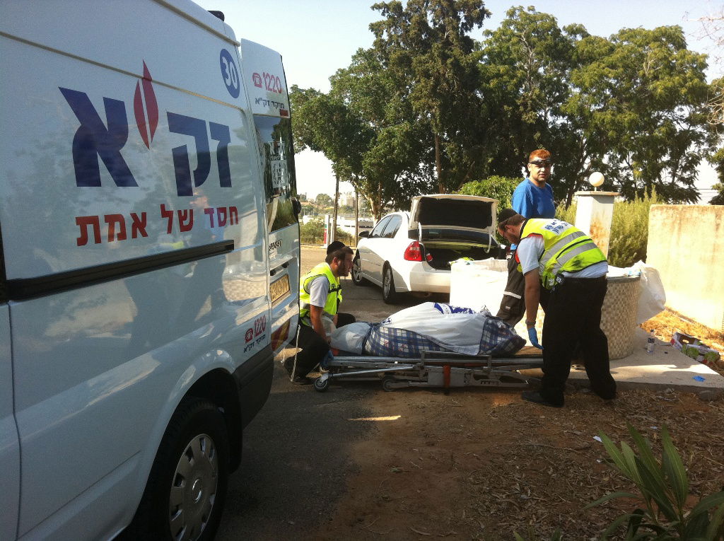 נס-ציונה: נער נפל לבור אשפה ונהרג