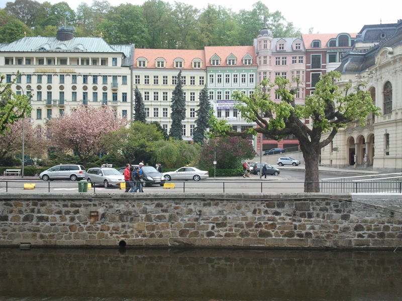 יעקב וידר מציג: חמישה ימים מסביב לפראג - בירת צ'כיה