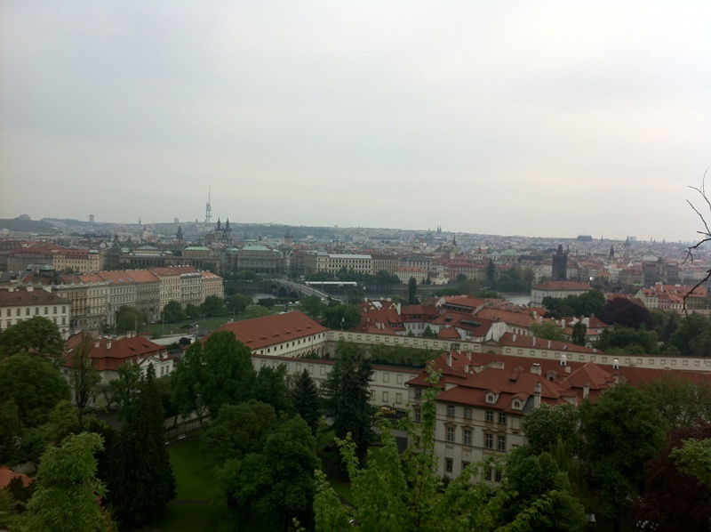 יעקב וידר מציג: חמישה ימים מסביב לפראג - בירת צ'כיה