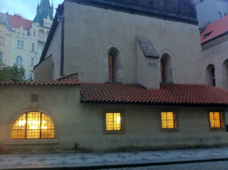 יעקב וידר מציג: חמישה ימים מסביב לפראג - בירת צ'כיה