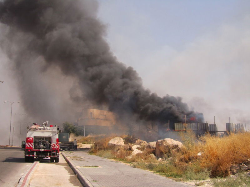 'עונה בוערת': דליקת ענק ברמת בית שמש
