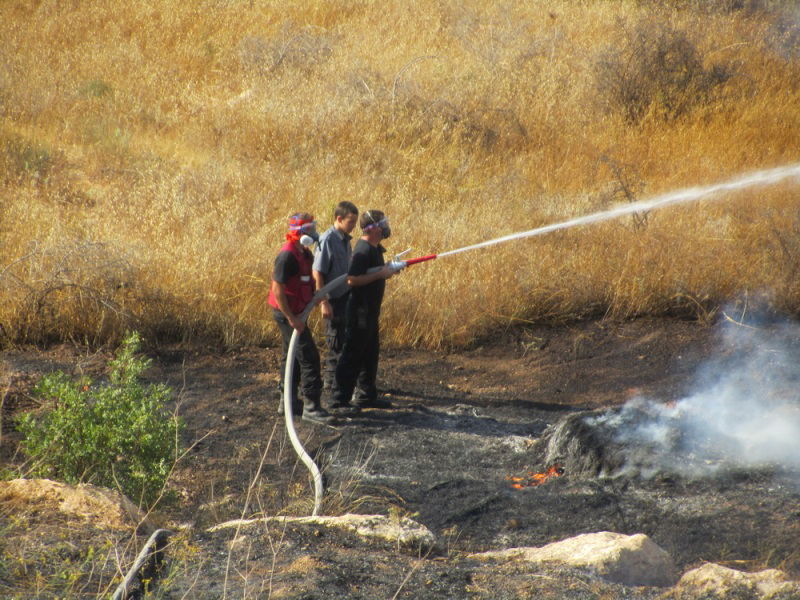 'עונה בוערת': דליקת ענק ברמת בית שמש