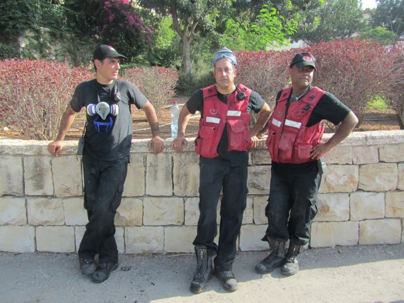 'עונה בוערת': דליקת ענק ברמת בית שמש