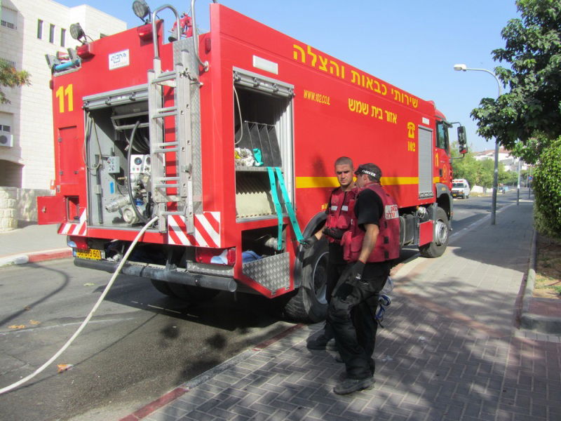 'עונה בוערת': דליקת ענק ברמת בית שמש