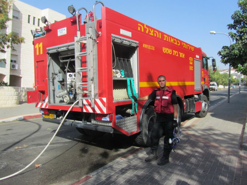 'עונה בוערת': דליקת ענק ברמת בית שמש