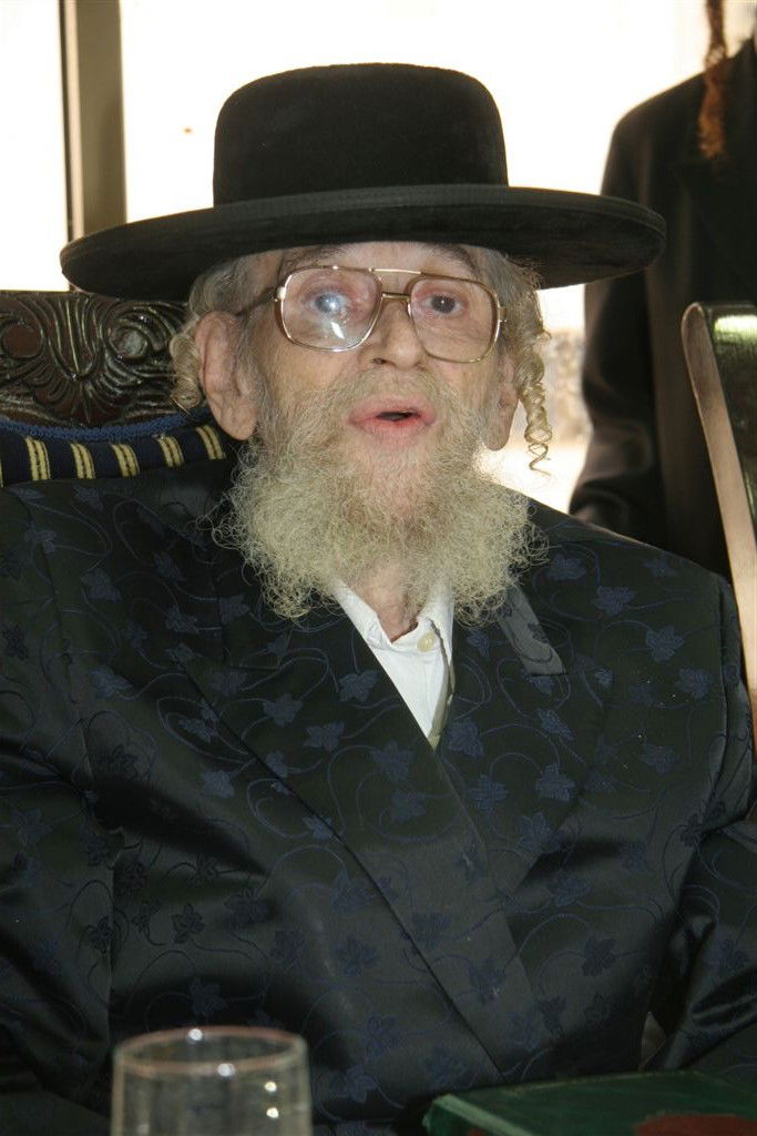 מסע בתמונות: חייו של האדמו"ר מספינקא-ירושלים זצקו"ל