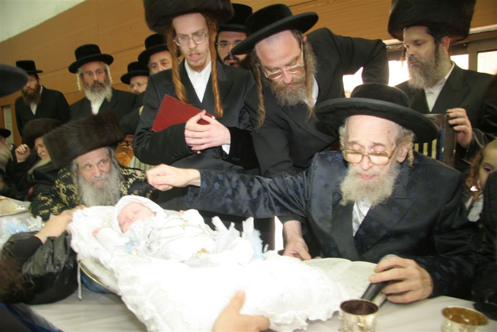 מסע בתמונות: חייו של האדמו"ר מספינקא-ירושלים זצקו"ל