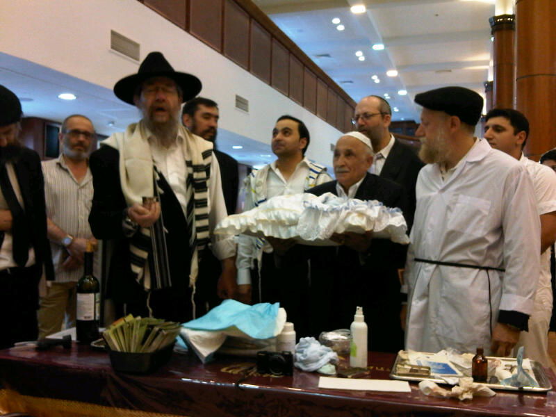 אחרי הרצח: תינוק נקרא על-שם המקובל רבי אלעזר אבוחצירה