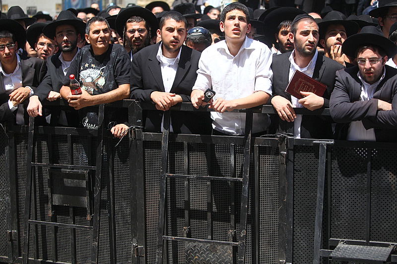 אחר מיטתו של ה'בבא אלעזר': רבבות צעדו, כואבים והמומים