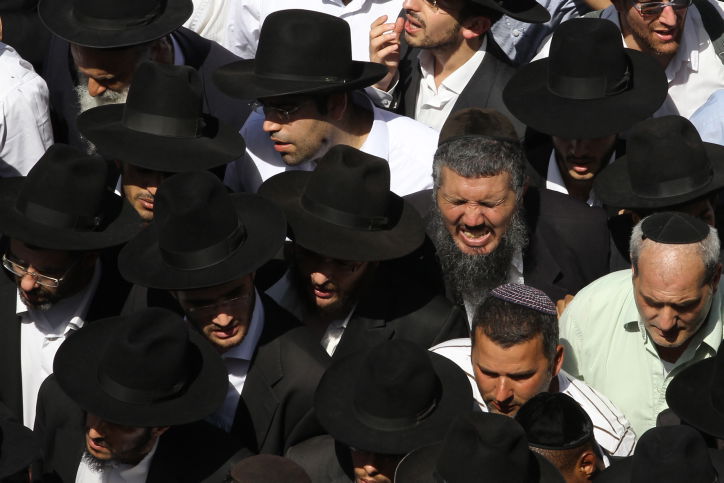 בסערה השמיימה: רגע אחרון עם הבבא אלעזר