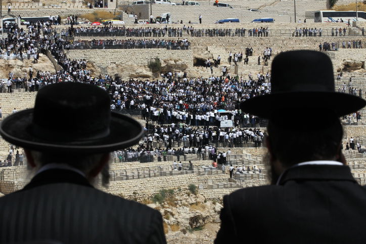 בסערה השמיימה: רגע אחרון עם הבבא אלעזר