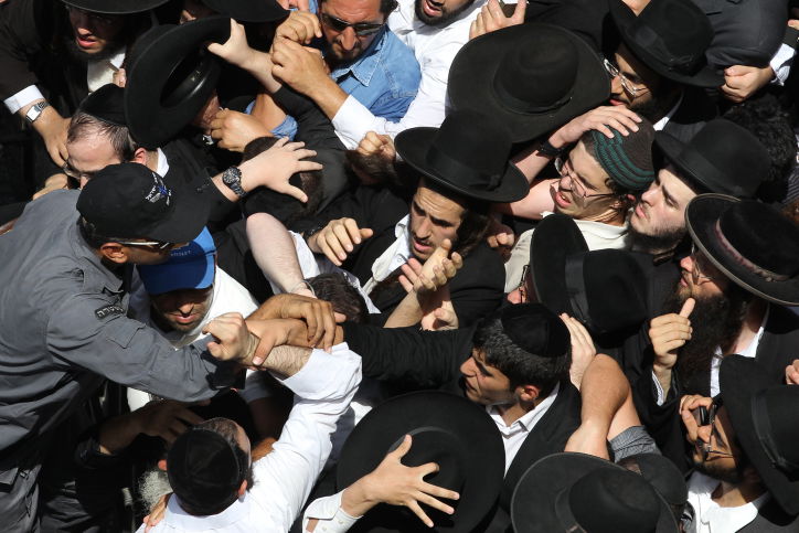 בסערה השמיימה: רגע אחרון עם הבבא אלעזר