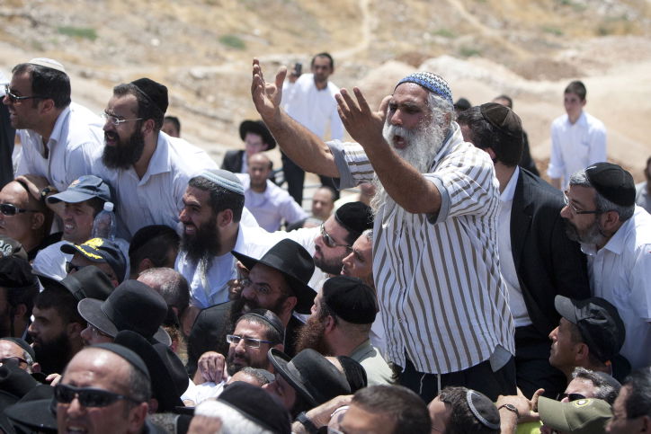 בסערה השמיימה: רגע אחרון עם הבבא אלעזר