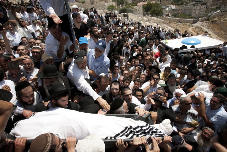 בסערה השמיימה: רגע אחרון עם הבבא אלעזר