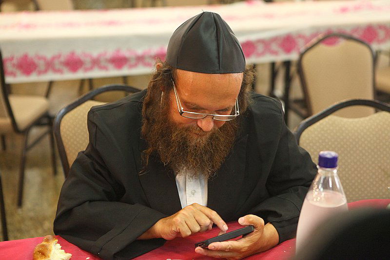 משפחת אבוחצירא אבלה: יום עם אלפי המנחמים ● מיוחד