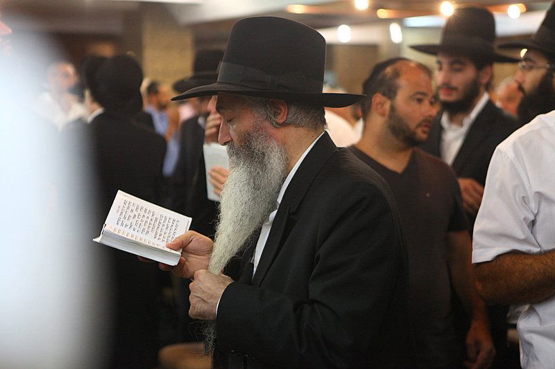 משפחת אבוחצירא אבלה: יום עם אלפי המנחמים ● מיוחד