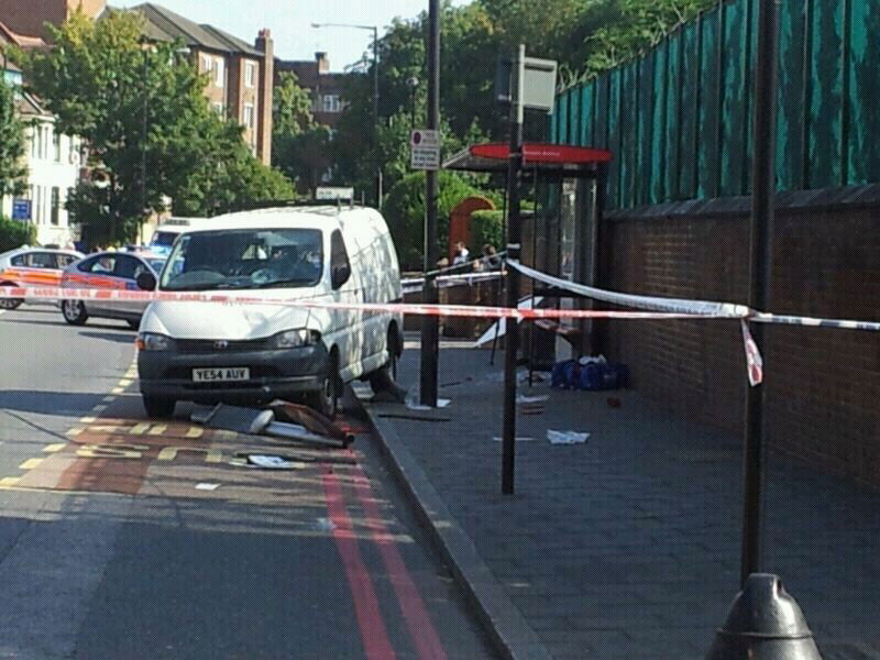 ערבי דרס שני חרדים בלונדון; המשטרה חושדת: אנטישמיות