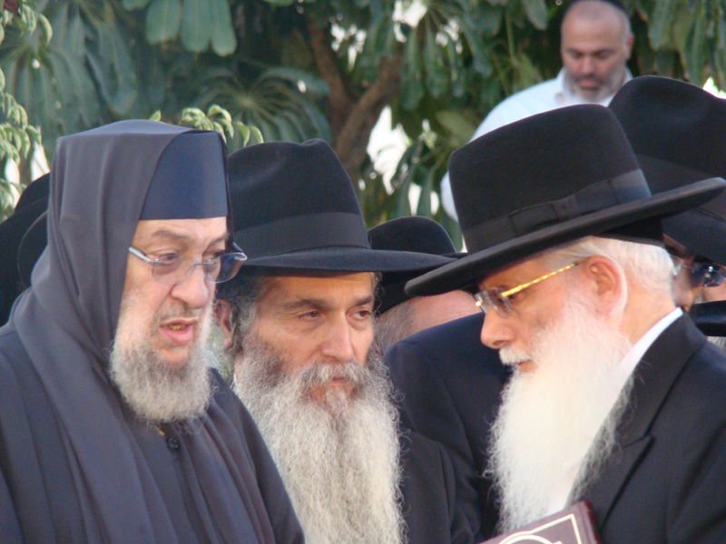 הרב שטיינמן: "מי שמלבין את פני חברו יכול להגיע גם לרצח"