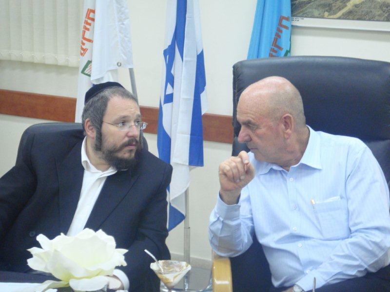 השר מתן וילנאי: "תלמדו מוכנות לשעת חירום מביתר-עילית"