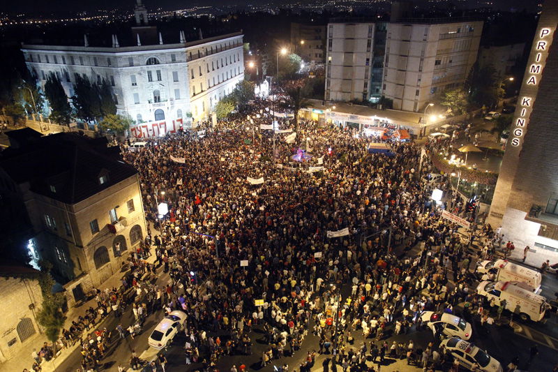 החרדים והדתיים החרימו את ההפגנות נגד ראש-הממשלה