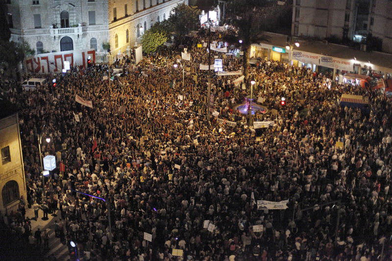 החרדים והדתיים החרימו את ההפגנות נגד ראש-הממשלה