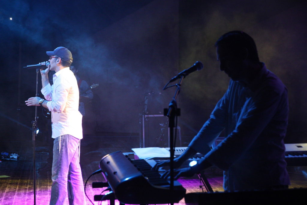 גלריה לוהטת: יא בא ye נחשפת לראשונה