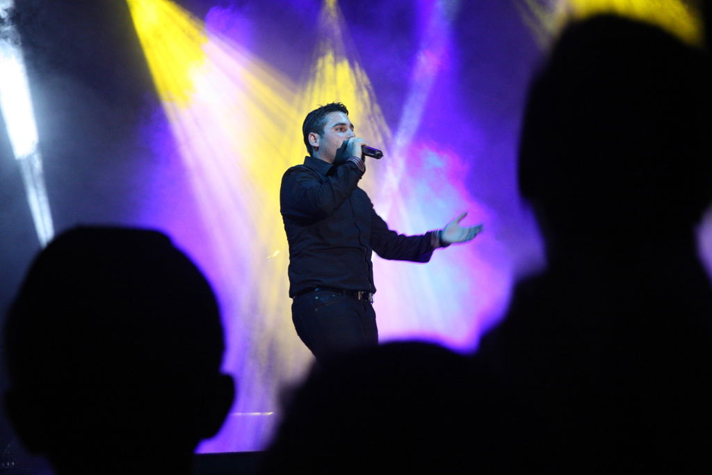 גלריה לוהטת: יא בא ye נחשפת לראשונה