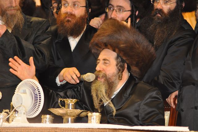 לפנות בוקר: מצווה טאנץ ברחסמטריווקא