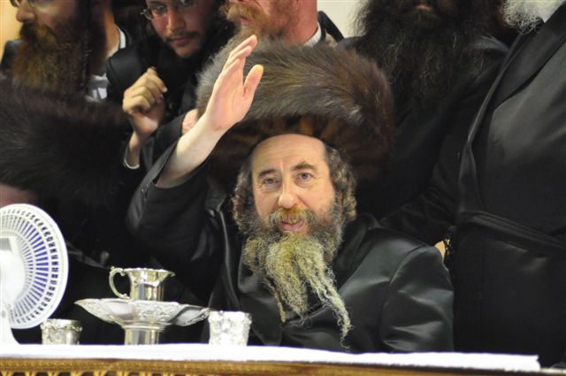 לפנות בוקר: מצווה טאנץ ברחסמטריווקא