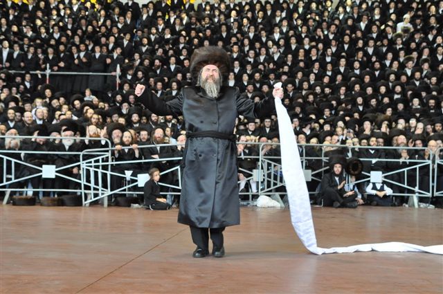לפנות בוקר: מצווה טאנץ ברחסמטריווקא