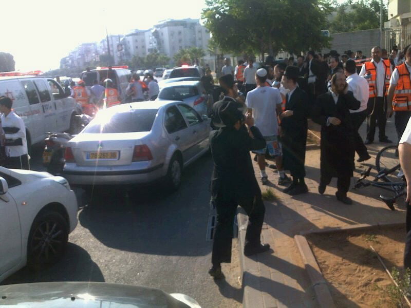 'שמענו בום אדיר. אנשים נפלו על הריצפה, הכל היה מלא עשן'