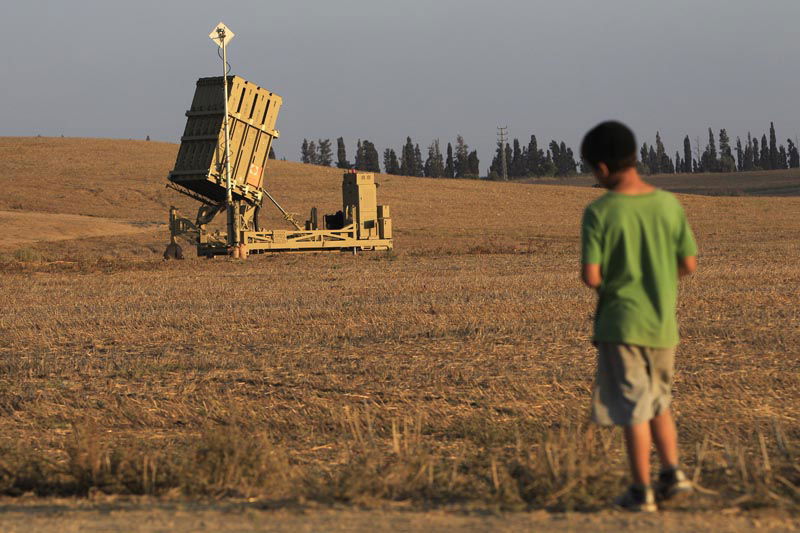 3 ימים, 100 טילים, הרוג, עשרות פצועים, מיליון בסכנה