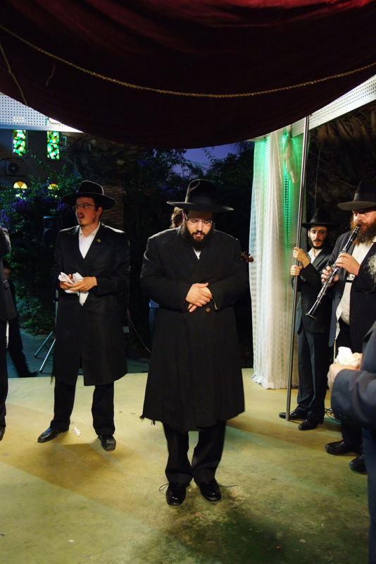 שעות לחתונה: החתן שנתקע בניו-יורק בעקבות הסופה - נחת בארץ