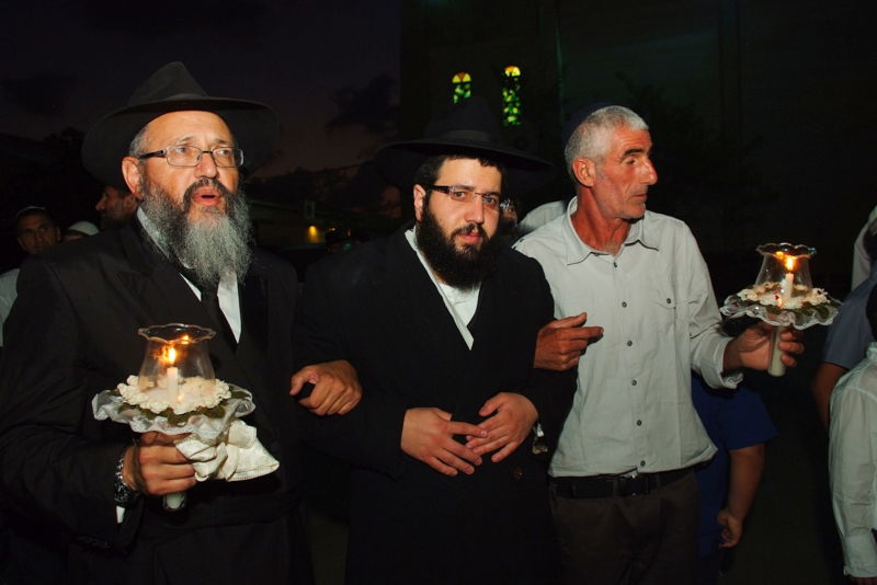 שעות לחתונה: החתן שנתקע בניו-יורק בעקבות הסופה - נחת בארץ