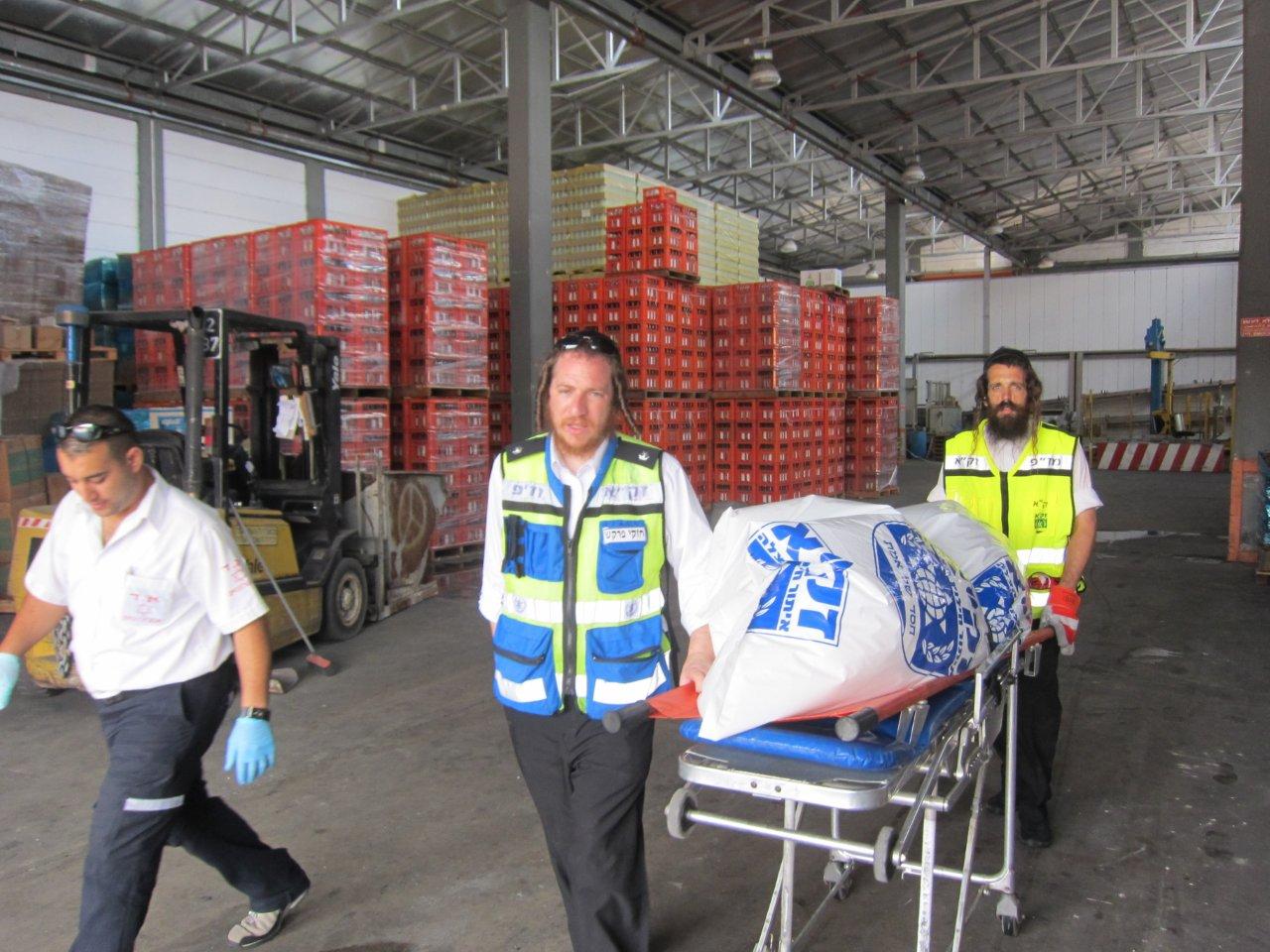 פועל נהרג בתאונת עבודה במפעל בצפון