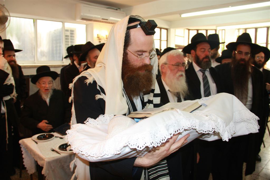 גלריה: ברית לבנו של נין הגרי"ש אלישיב