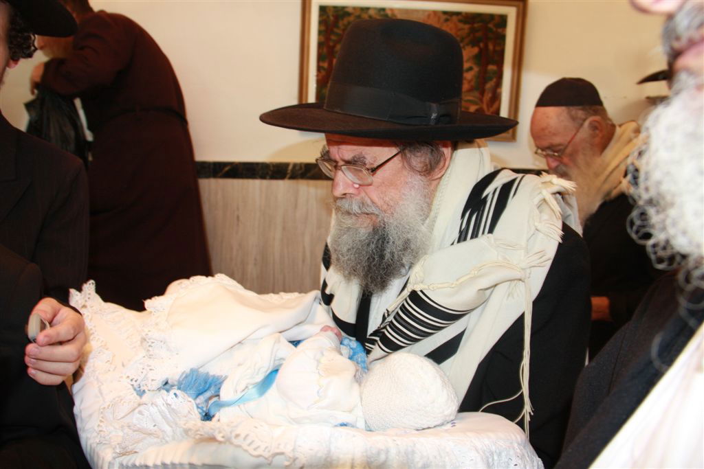 גלריה: ברית לבנו של נין הגרי"ש אלישיב