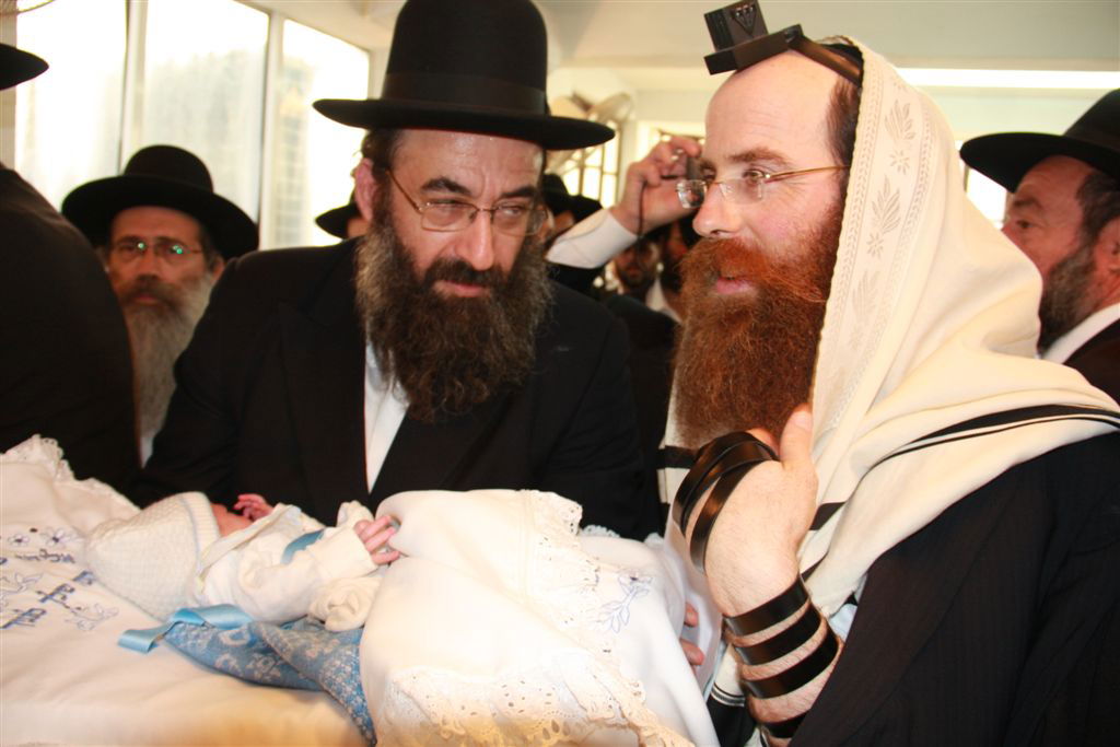 גלריה: ברית לבנו של נין הגרי"ש אלישיב