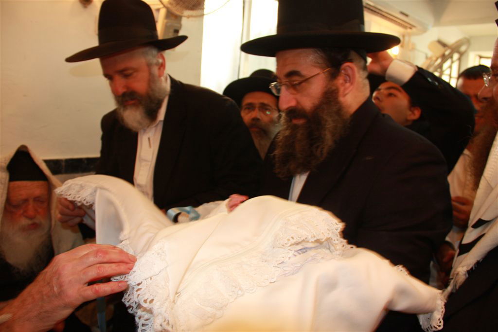 גלריה: ברית לבנו של נין הגרי"ש אלישיב