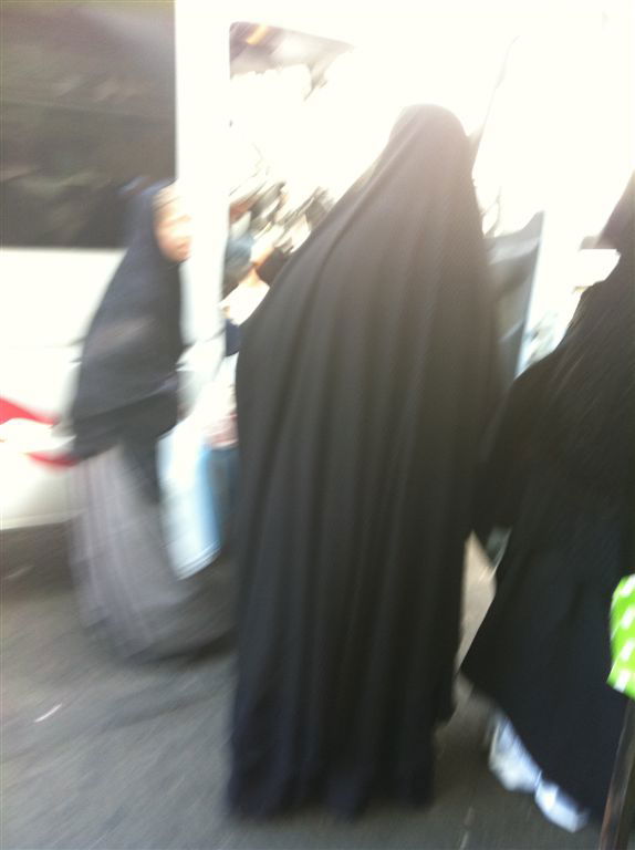 חתונת השנה בנטורי קרתא: החתן בן 16, הכלה ב'שאל'