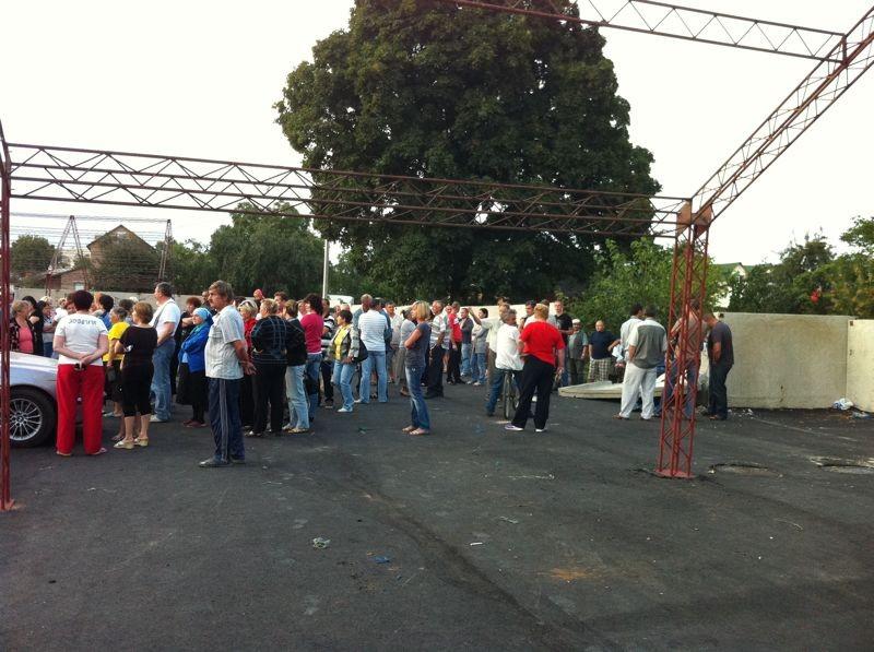 "חבל שהיטלר לא גמר אתכם", צעקו באומן