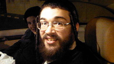 גולדשטיין, הלילה