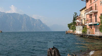 מבני ברק לאלפים האיטלקים; גלריית ענק מרהיבה ביופיה