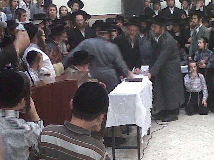 כיכר היום: 'לחיים' עם אסיר יפן