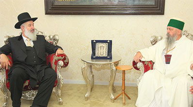 ה'באבא' המוסלמי לרב מצגר: "ארורים ההורגים בשם הדת"