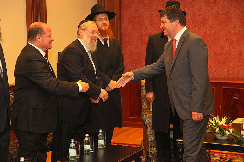 ה'באבא' המוסלמי לרב מצגר: "ארורים ההורגים בשם הדת"