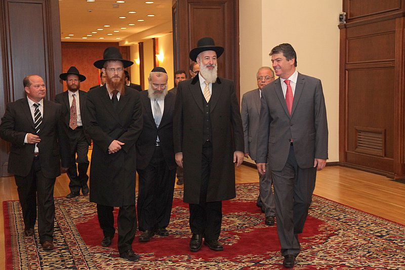 ה'באבא' המוסלמי לרב מצגר: "ארורים ההורגים בשם הדת"