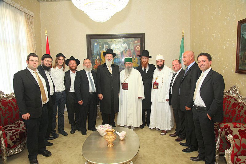 ה'באבא' המוסלמי לרב מצגר: "ארורים ההורגים בשם הדת"