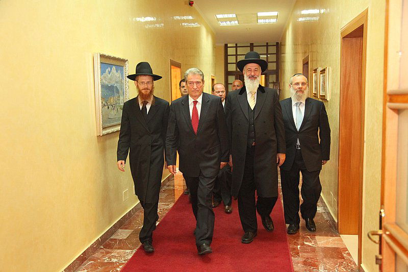 ה'באבא' המוסלמי לרב מצגר: "ארורים ההורגים בשם הדת"